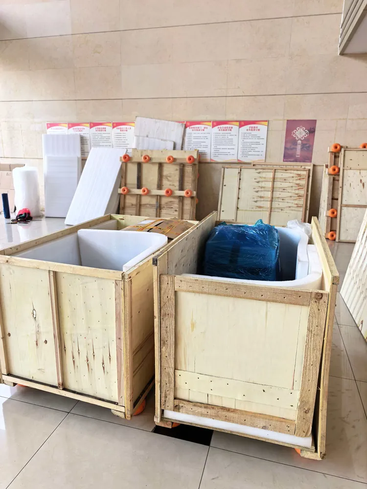 仪器木箱与内部防护